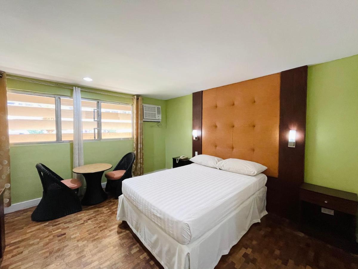 Maharajah Hotel Анхелес Екстериор снимка