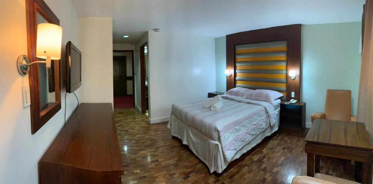 Maharajah Hotel Анхелес Екстериор снимка